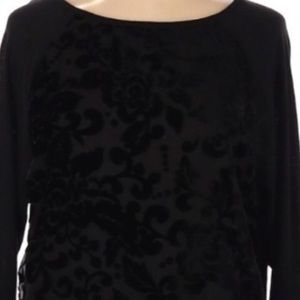 Black 3/4 sleeve top w/ velvet burnout design